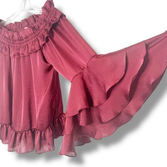 MISA Los Angeles Saskayi Off Shoulder Long Sleeve Tiered Ruffle Burgundy Blouse - Picture 3 of 11